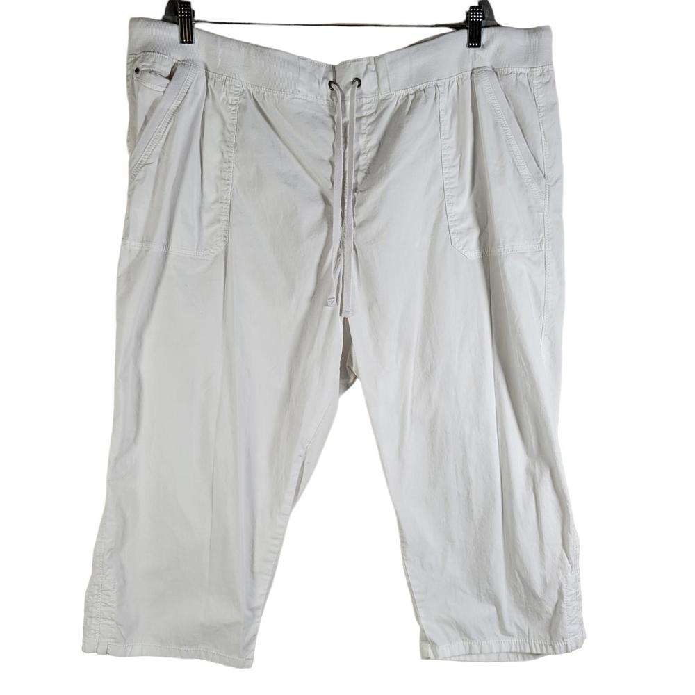 Avenue White Capri Pants Plus Women Size 24